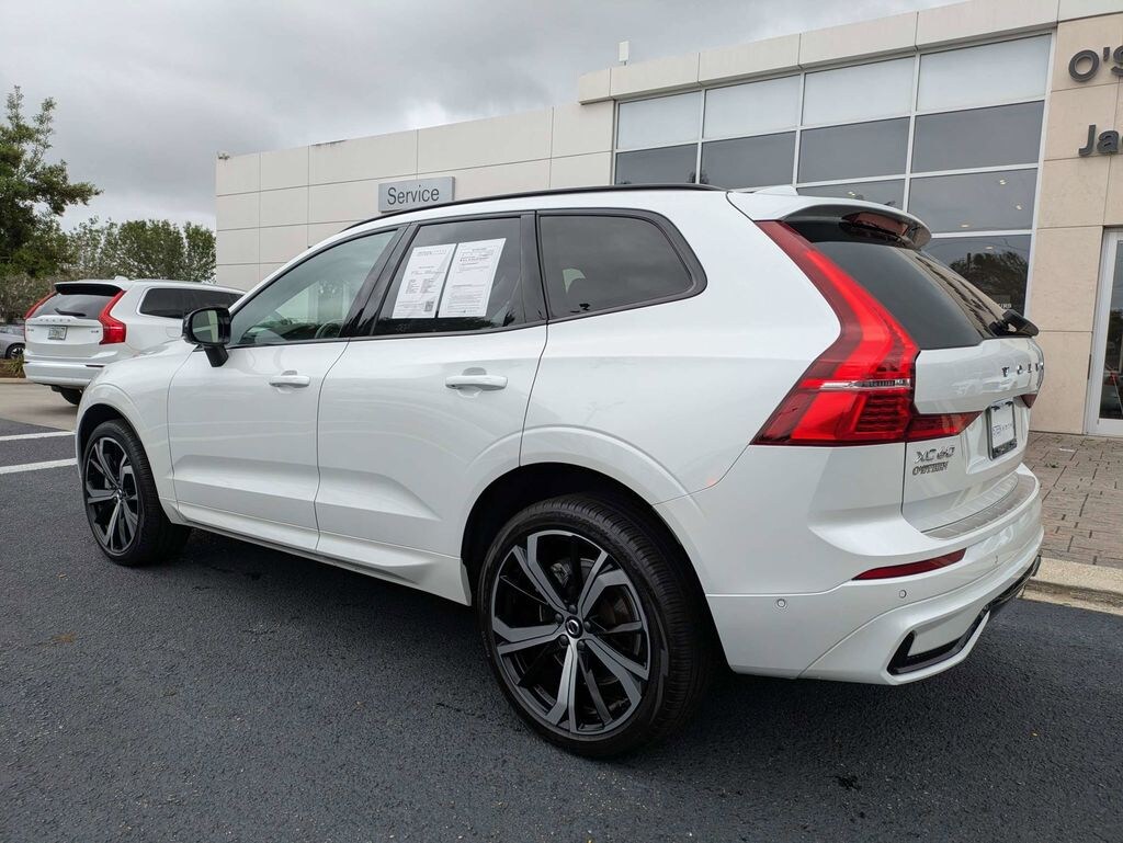 Used 2025 Volvo XC60 B5 Ultra SUV