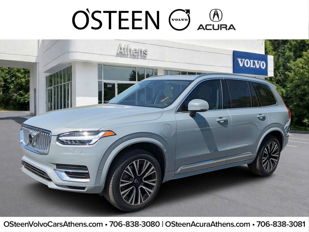 Used 2025 Volvo XC90 plug-in hybrid T8 Plus 6-Seater SUV