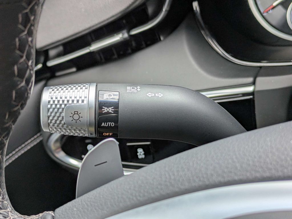 2025 GENESIS GV70 Sport - Photo 39