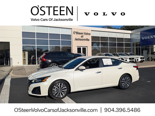 2023 Nissan Altima 2.5 SV Sedan