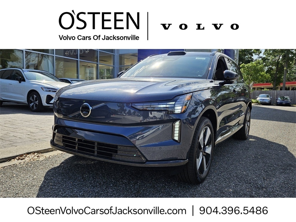 2025 Volvo EX90 Plus's photo