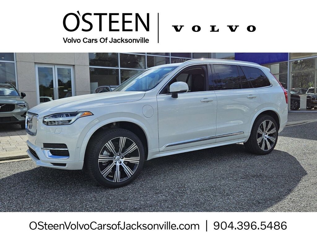 New 2025 Volvo XC90 plug-in hybrid T8 Plus 7-Seater SUV