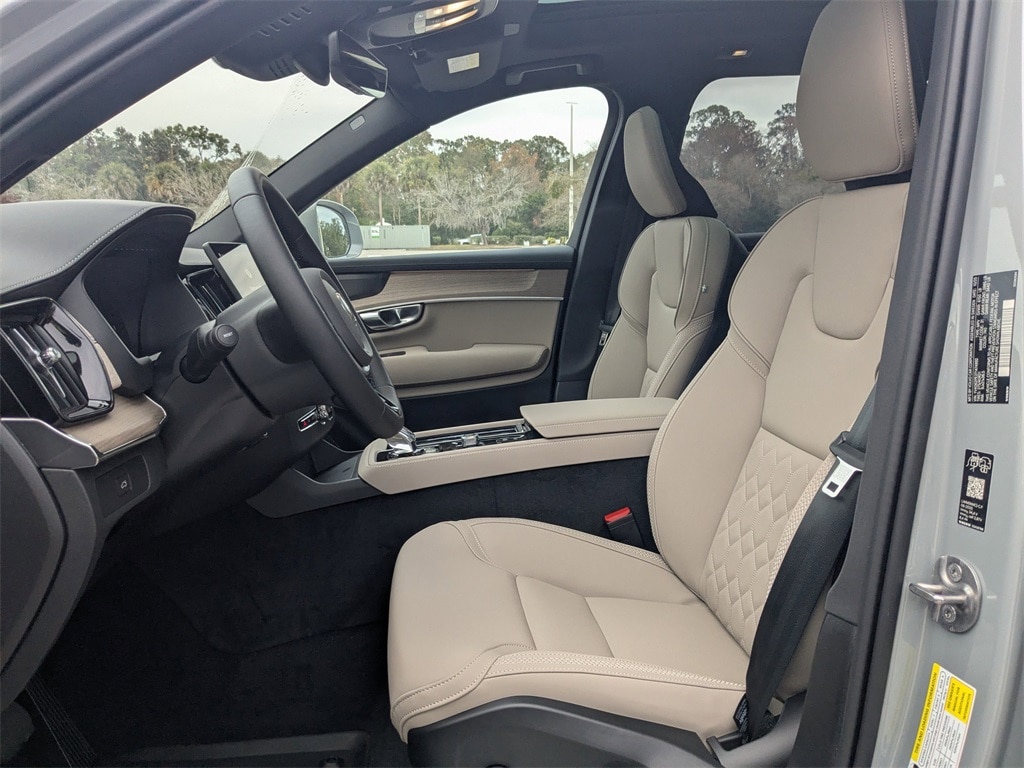 New 2026 Volvo XC90 B6 Plus 7-Seater SUV