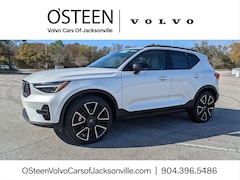 2026 Volvo XC40 B5 Ultra AWD SUV
