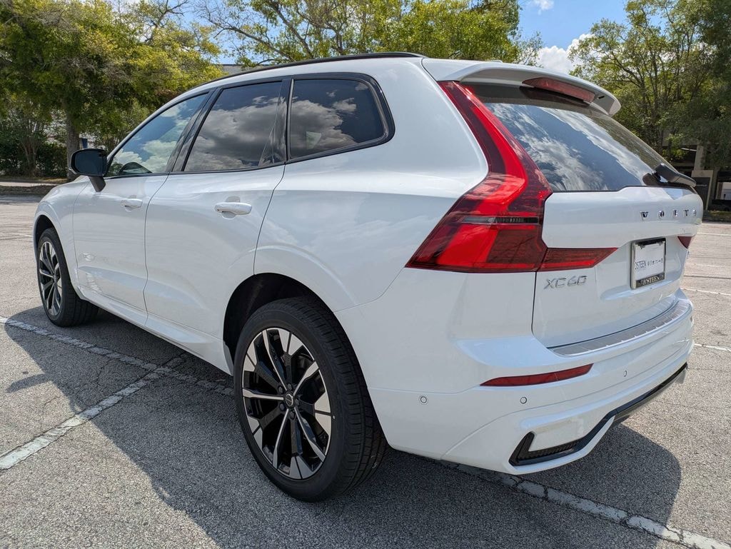 New 2026 Volvo XC60 B5 Plus SUV