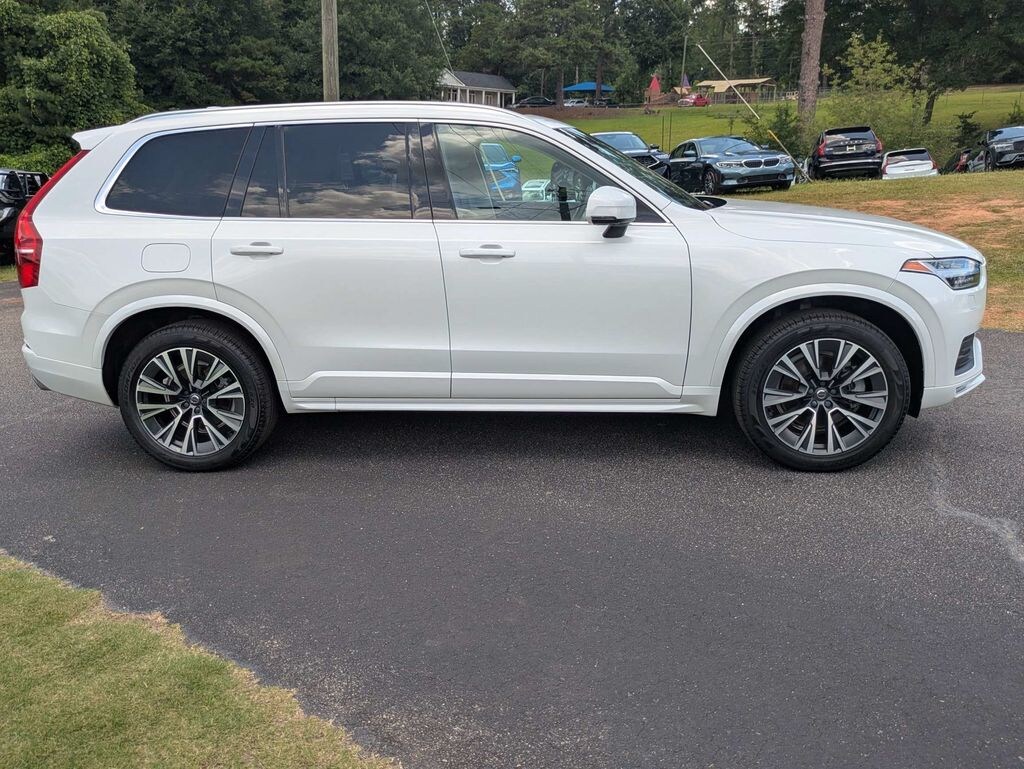 Used 2020 Volvo XC90 T6 Momentum 7 Passenger SUV