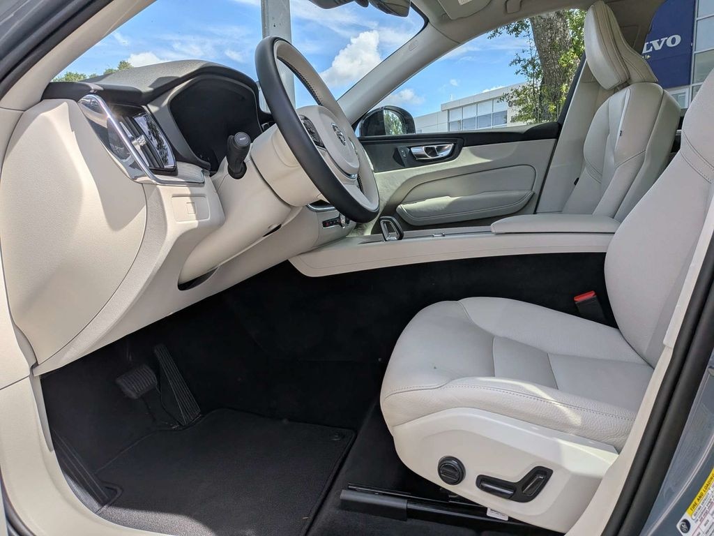 Certified 2024 Volvo XC60 B5 Plus Dark SUV