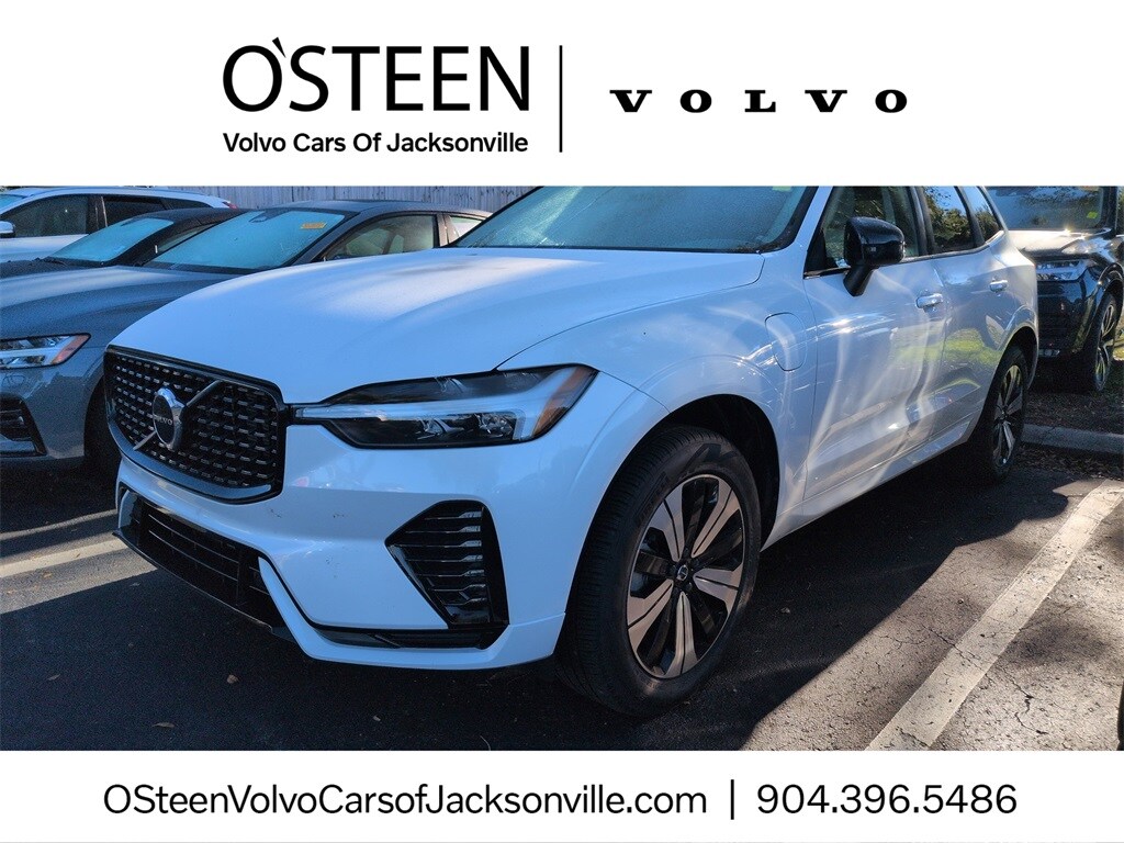 Certified 2025 Volvo XC60 plug-in hybrid T8 Core SUV