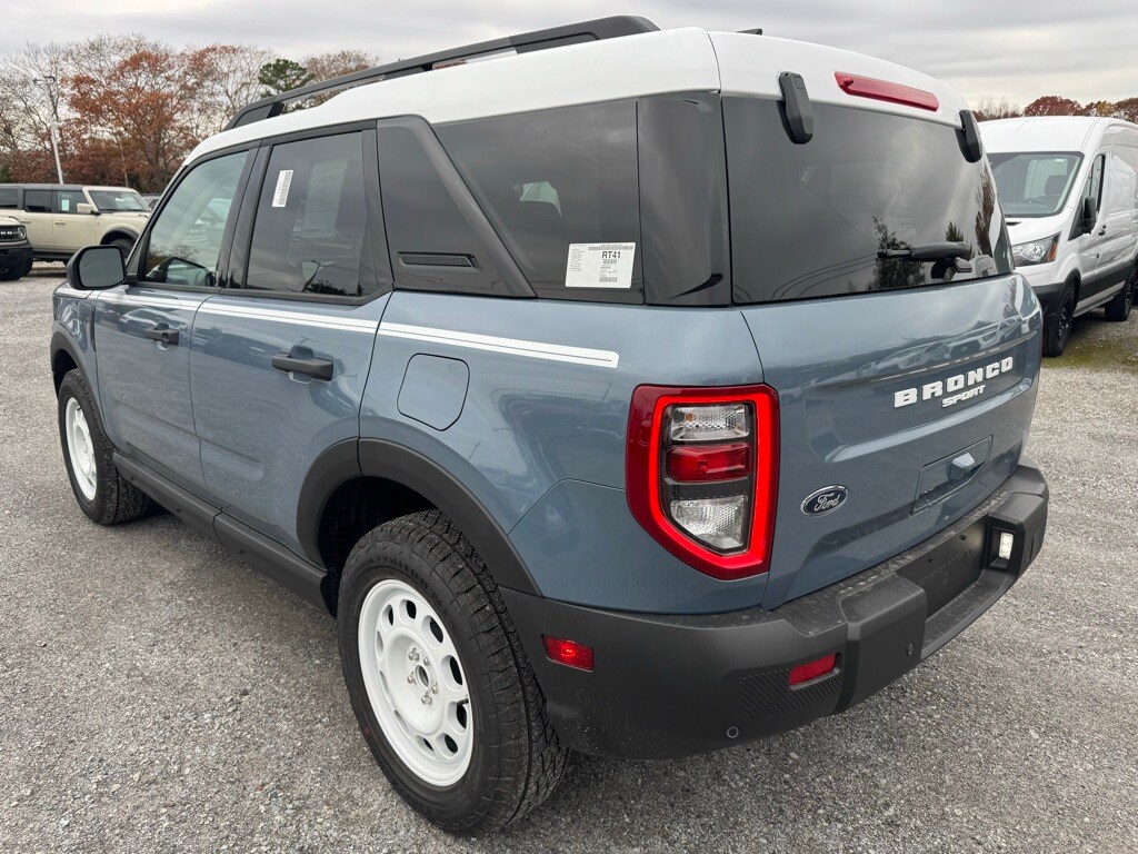 2025 Ford Bronco Sport Heritage photo 2