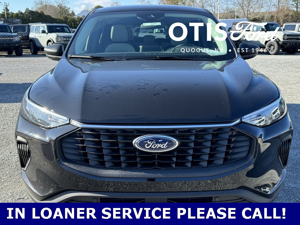 2025 Ford Escape Active photo 2