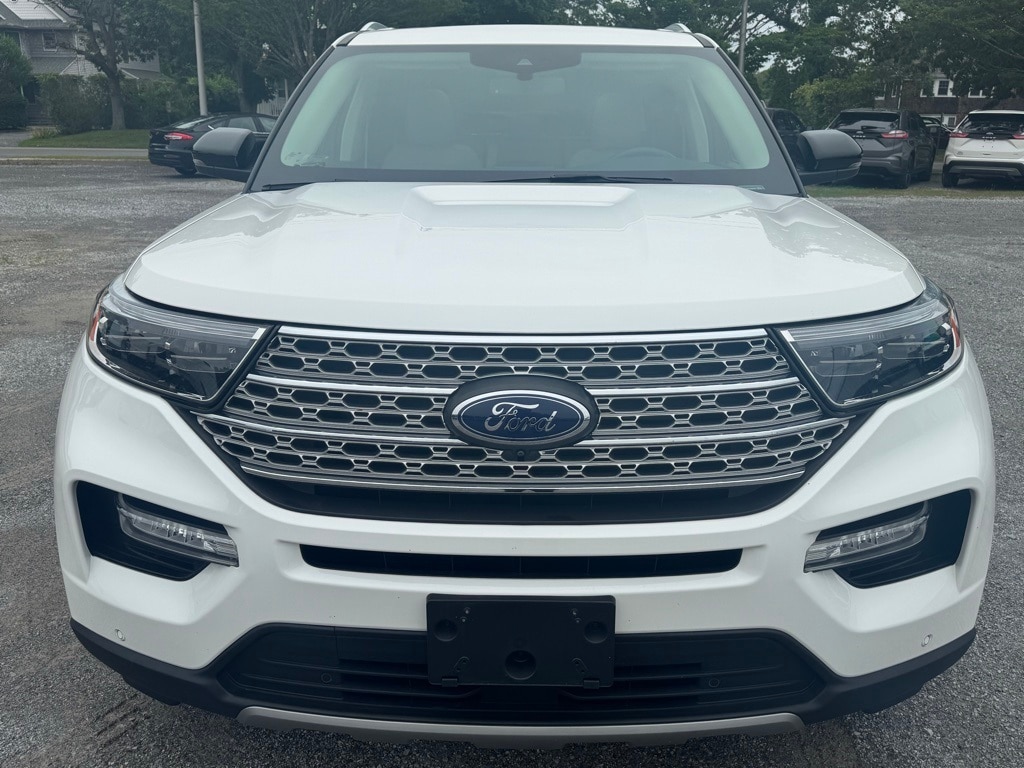 Certified 2022 Ford Explorer Limited with VIN 1FMSK8FH8NGB08648 for sale in Quogue, NY