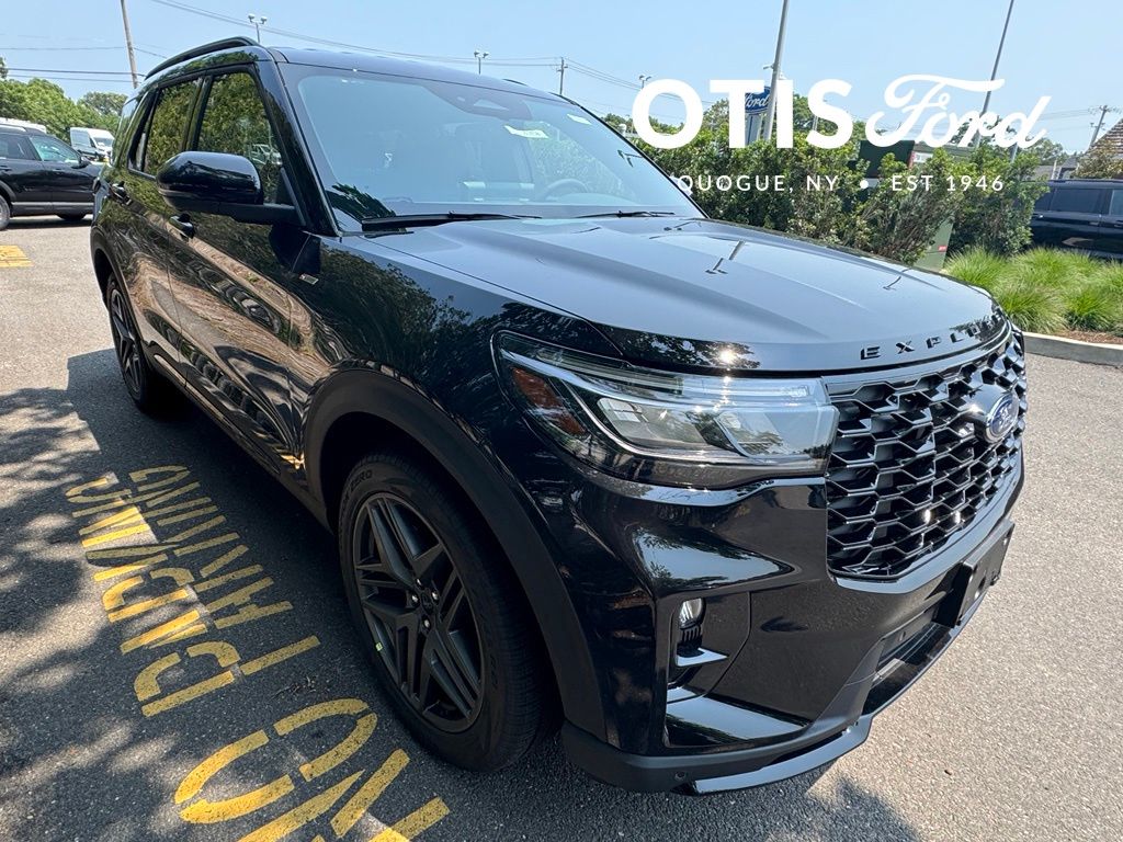 2026 Ford Explorer ST-LINE 4WD's photo