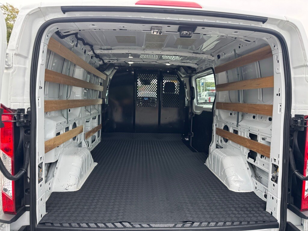 2024 Ford Transit photo 4