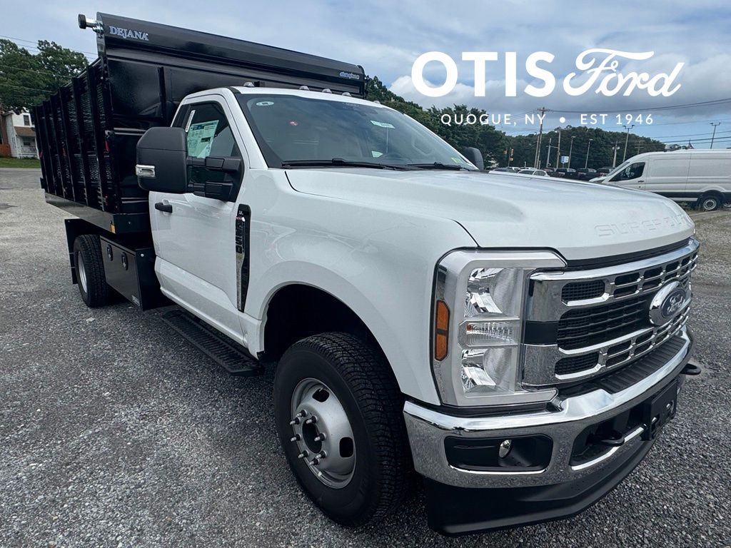 2026 Ford F-350 Super Duty Chassis Cab