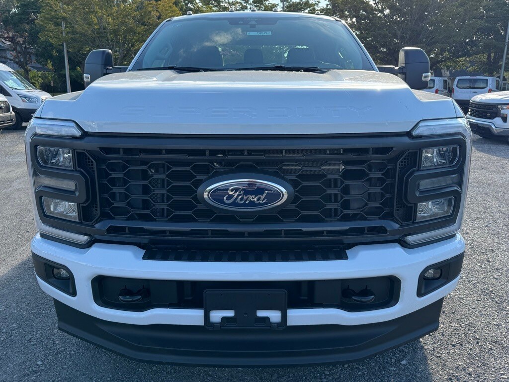 2026 Ford F-250 XL photo 2
