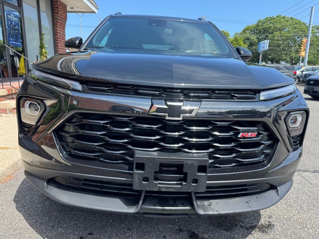 Used 2024 Chevrolet TrailBlazer RS with VIN KL79MTSL9RB029287 for sale in Quogue, NY