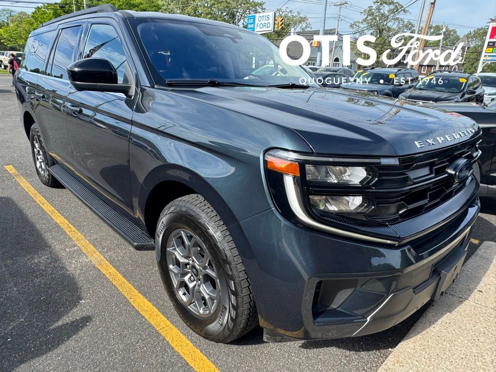 2025 Ford Expedition's photo