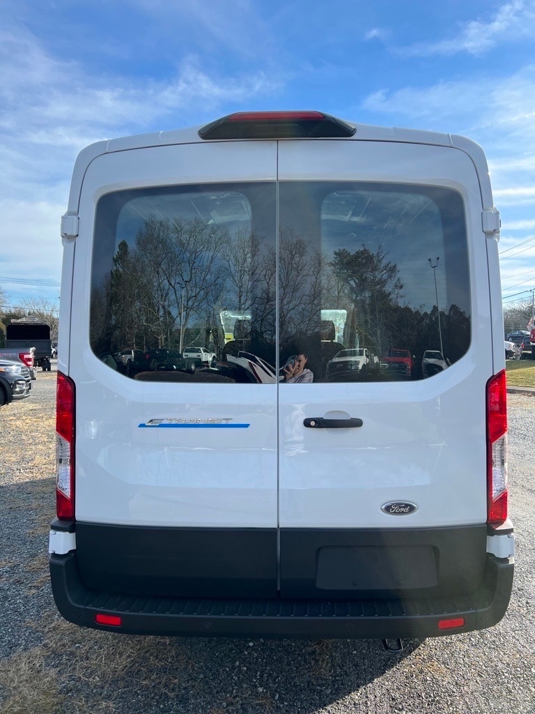 Used 2023 Ford Transit Van Base with VIN 1FTBW9CK0PKA78284 for sale in Quogue, NY