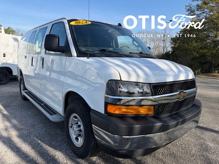 2024 Chevrolet Express 2500 Van Cargo Van