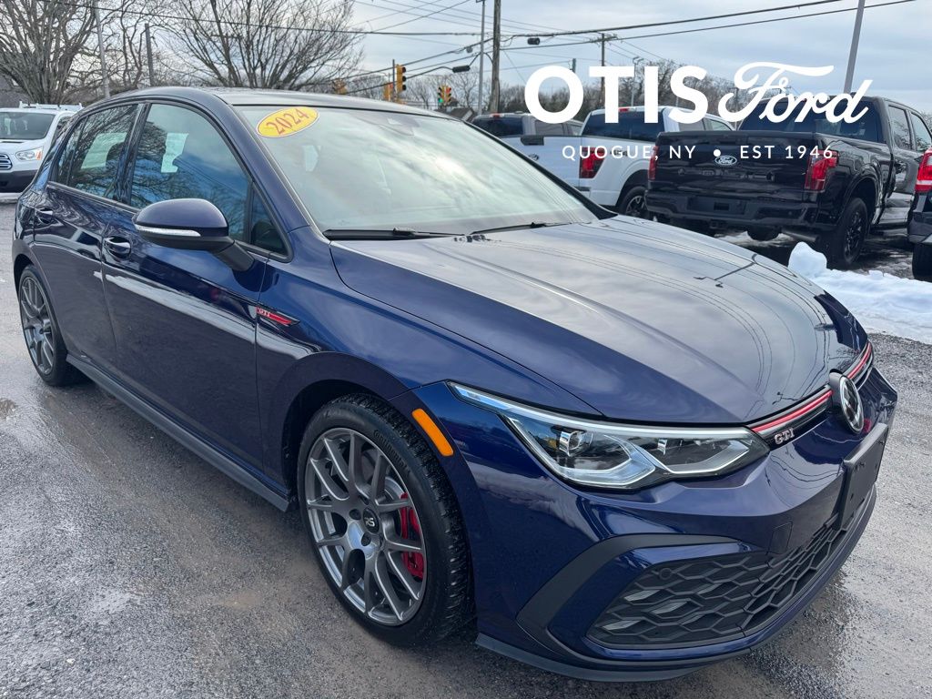 2024 Volkswagen Golf GTI SE