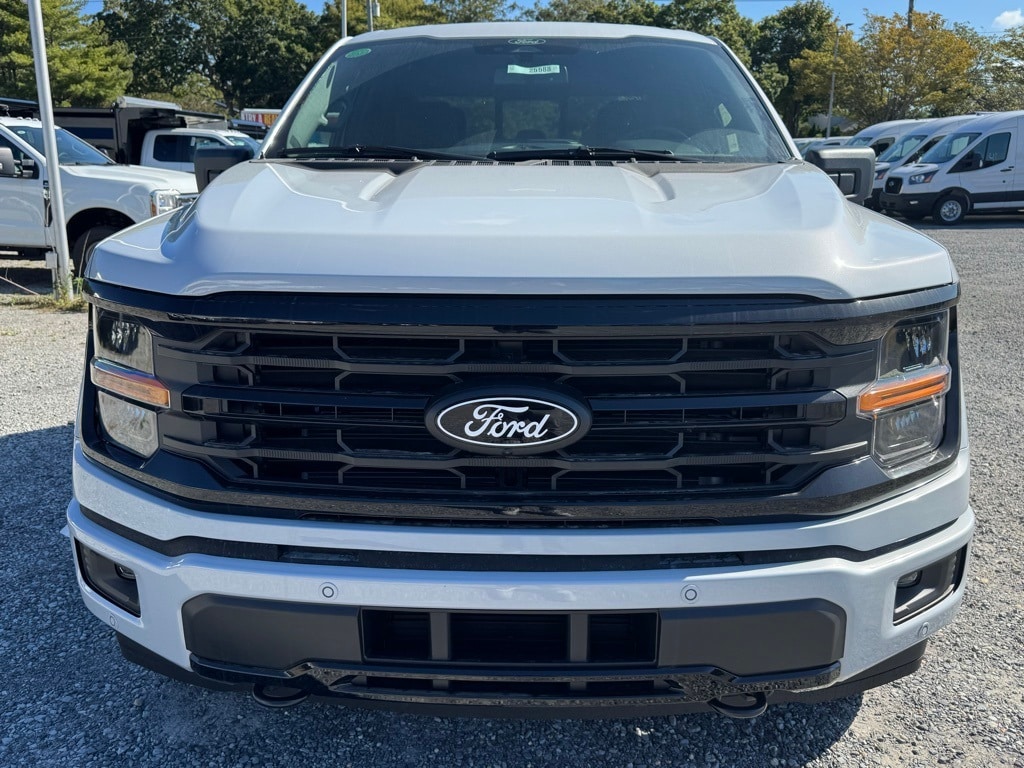 New 2025 Ford F-150 XLT Truck SuperCrew Cab