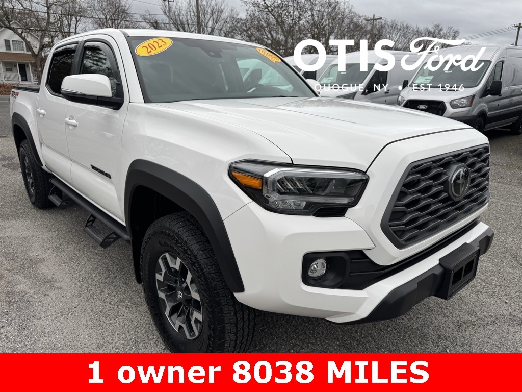 2023 Toyota Tacoma TRD Off Road's photo
