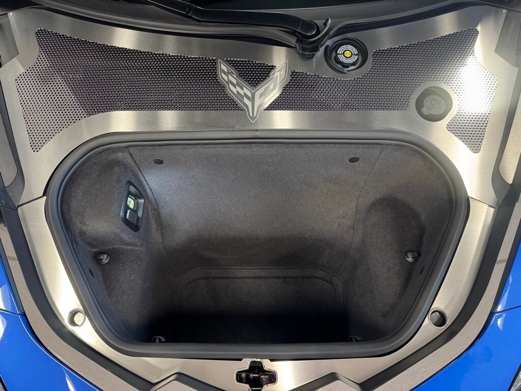 2023 Chevrolet Corvette Stingray Coupe photo 3