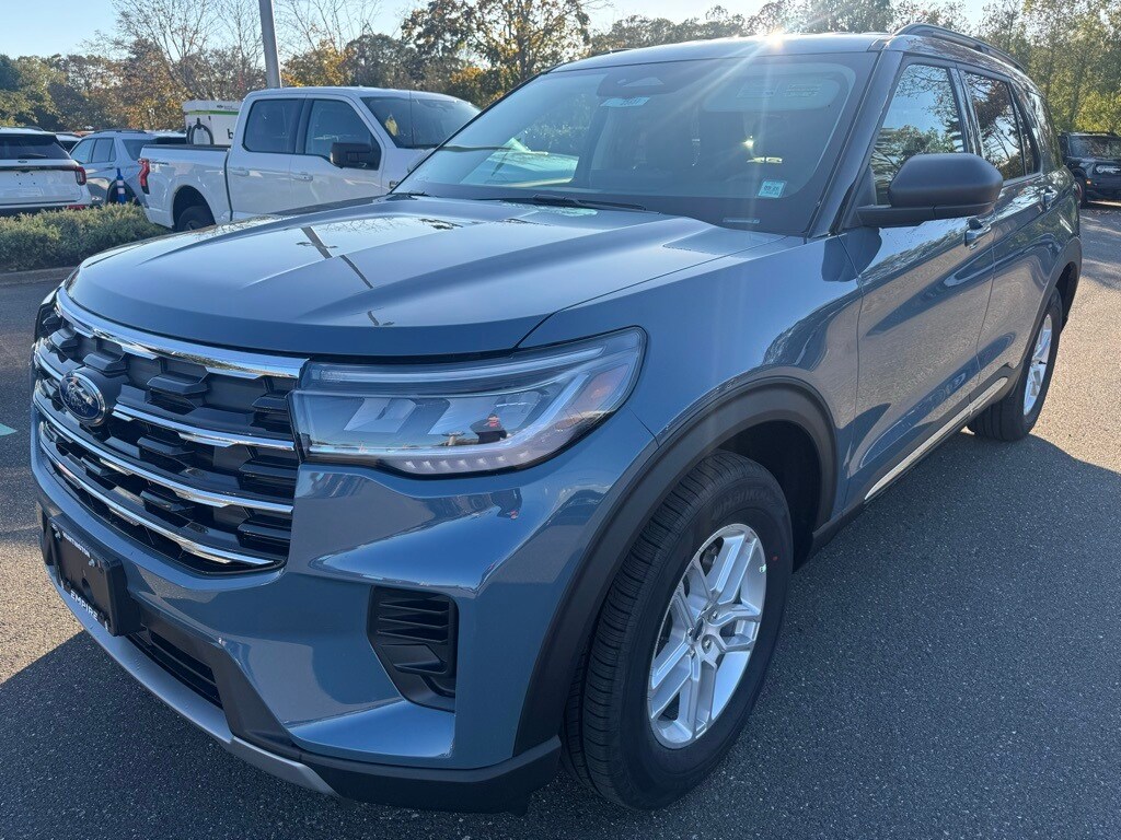 New 2025 Ford Explorer Active SUV