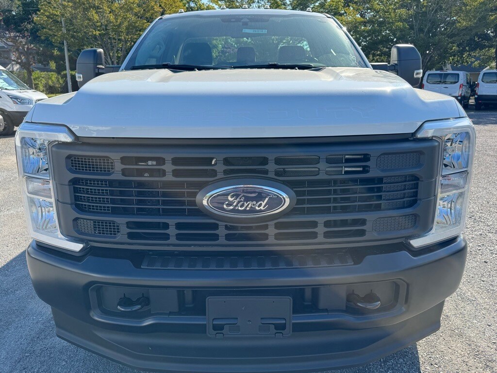 2026 Ford F-250 XL photo 2