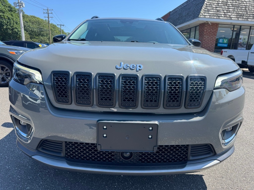 Used 2022 Jeep Cherokee Limited with VIN 1C4PJMDX6ND535859 for sale in Quogue, NY