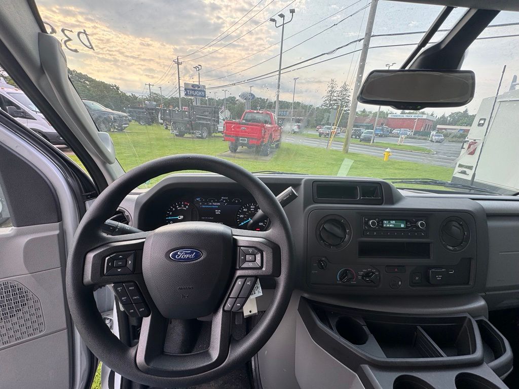 2026 Ford E-Series Cutaway Base - Photo 11