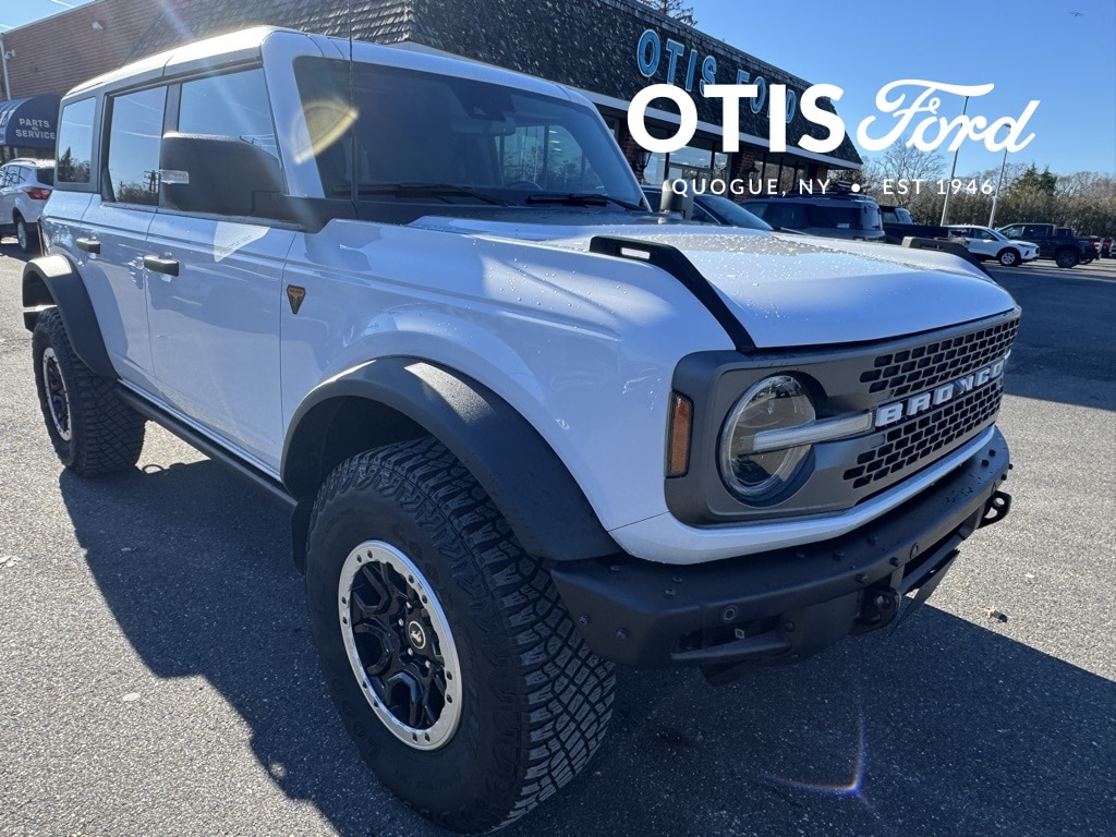 2023 Ford Bronco 4-Door Badlands's photo