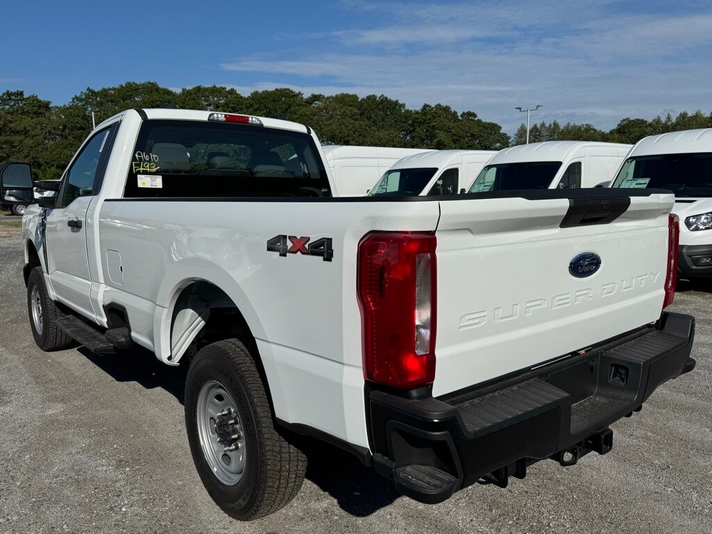 2026 Ford F-250 XL photo 4