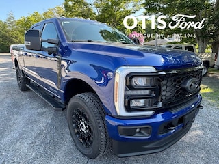 2026 Ford F-350 Lariat Truck Crew Cab