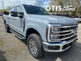 2026 Ford F-350 Lariat Truck Crew Cab