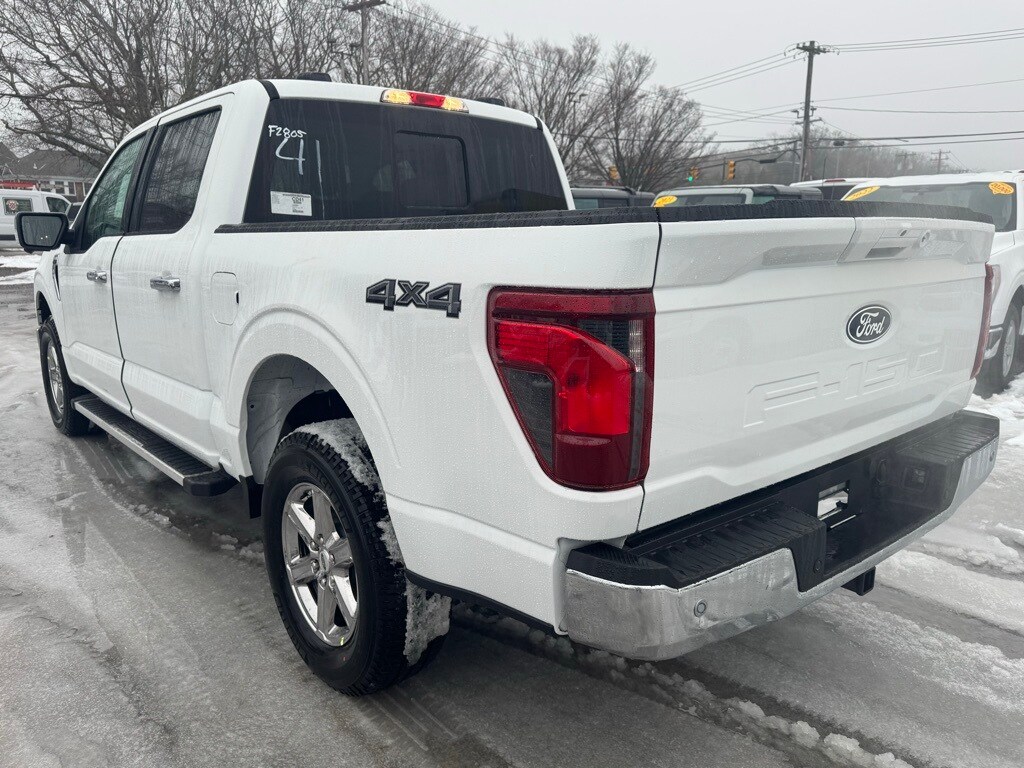 2025 Ford F-150 XLT photo 4