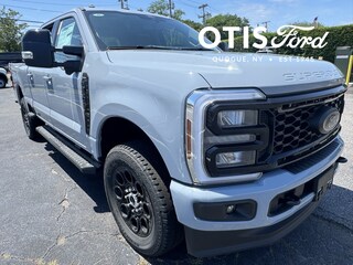 2025 Ford F-250 XLT Truck Crew Cab