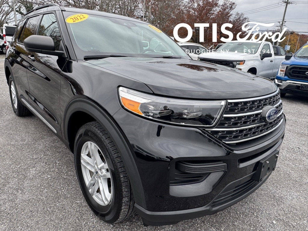 2022 Ford Explorer XLT's photo