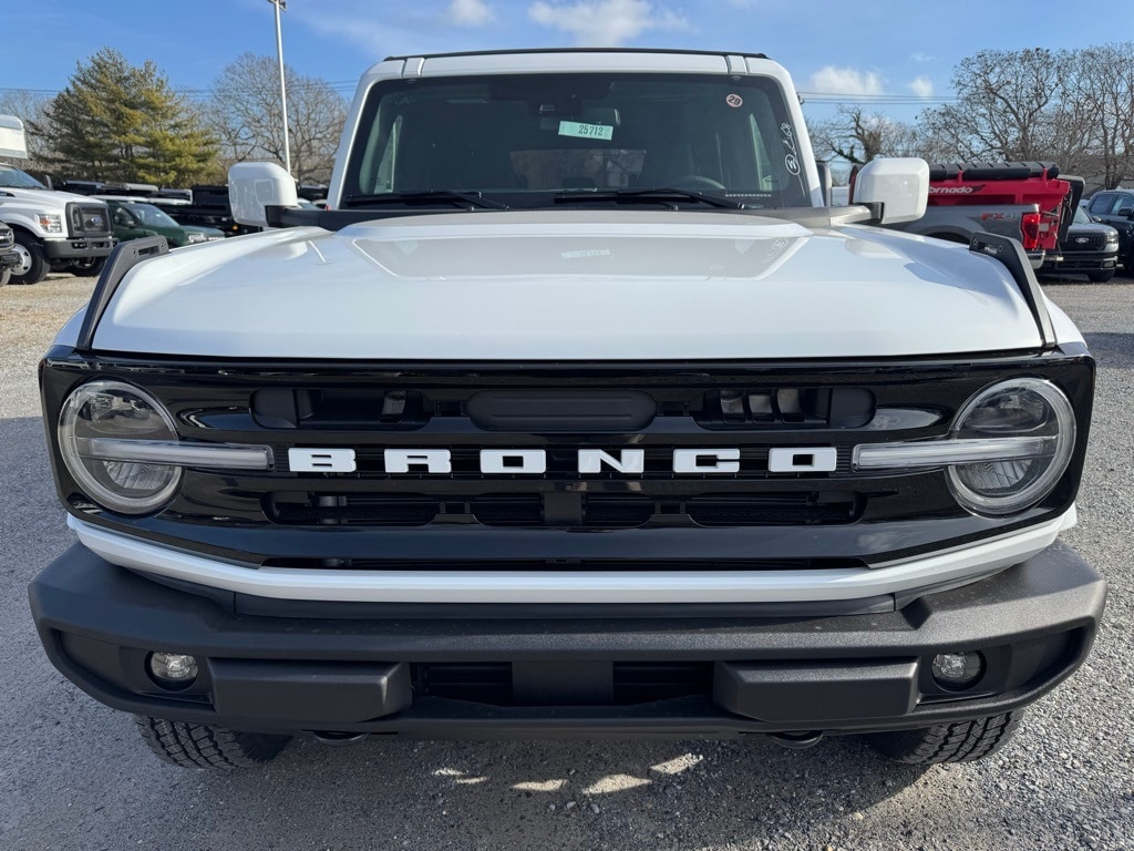 New 2025 Ford Bronco Outer Banks SUV