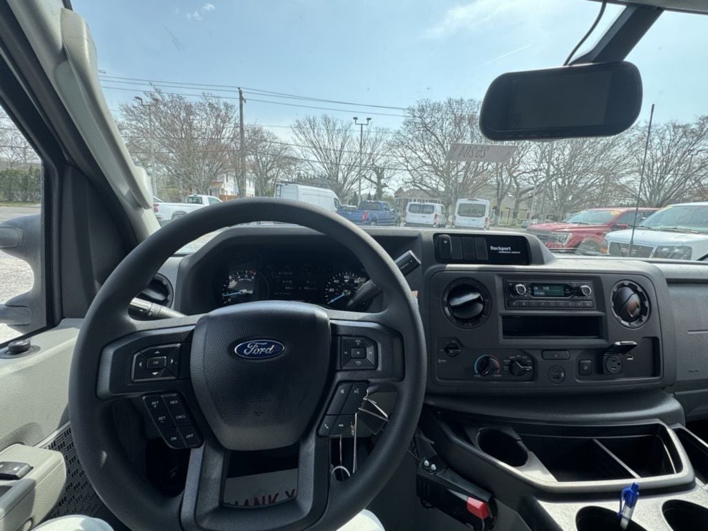 2026 Ford E-Series Cutaway Base - Photo 15