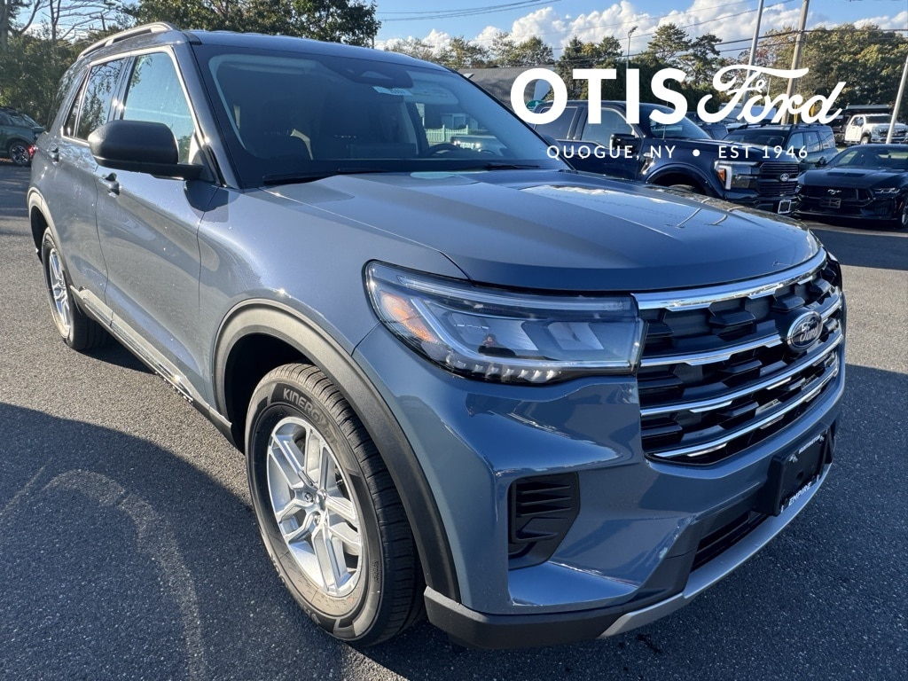 2025 Ford Explorer Active's photo