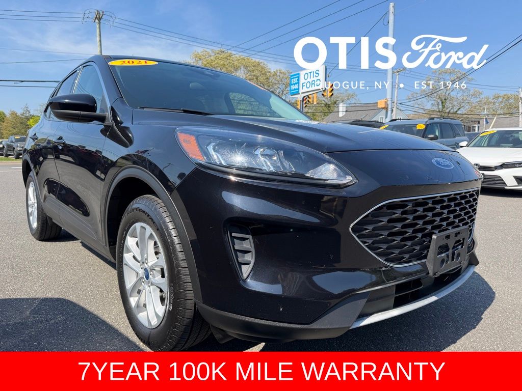 2021 Ford Escape SE AWD's photo