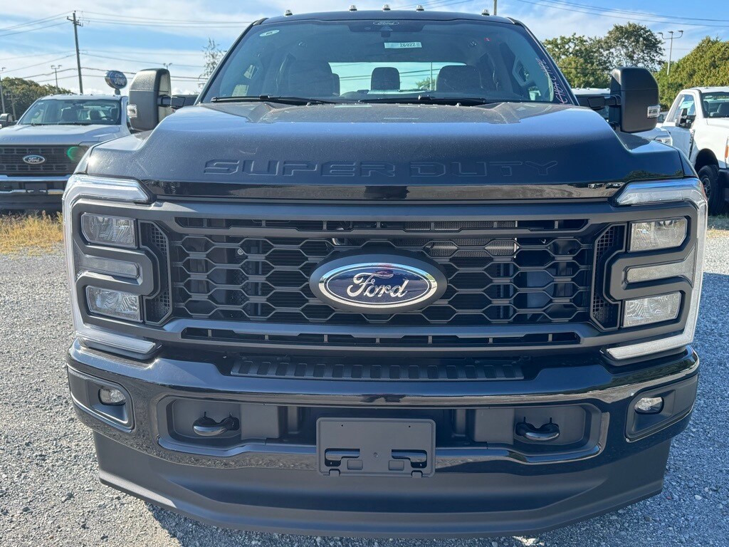 2026 Ford F-250 XL photo 2