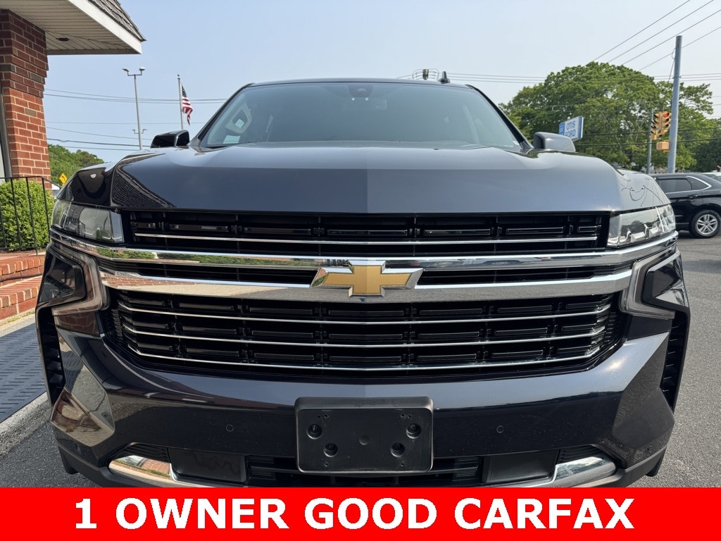 Used 2022 Chevrolet Tahoe LT with VIN 1GNSKNKT5NR256796 for sale in Quogue, NY