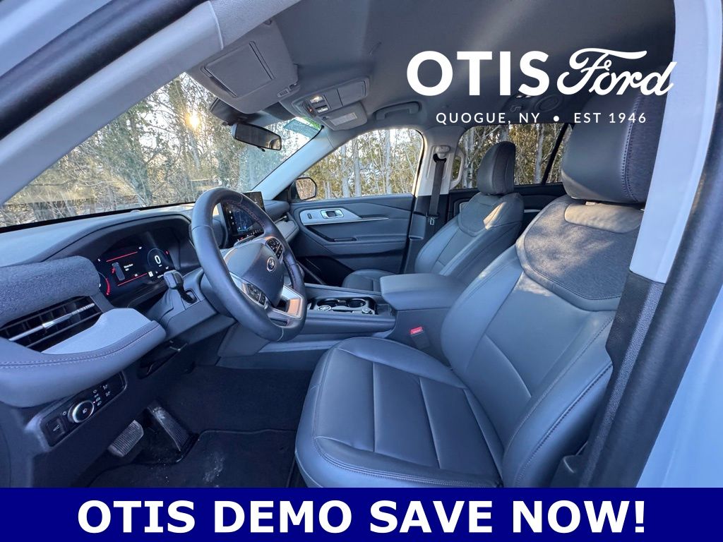 2025 Ford Explorer Active - Photo 17