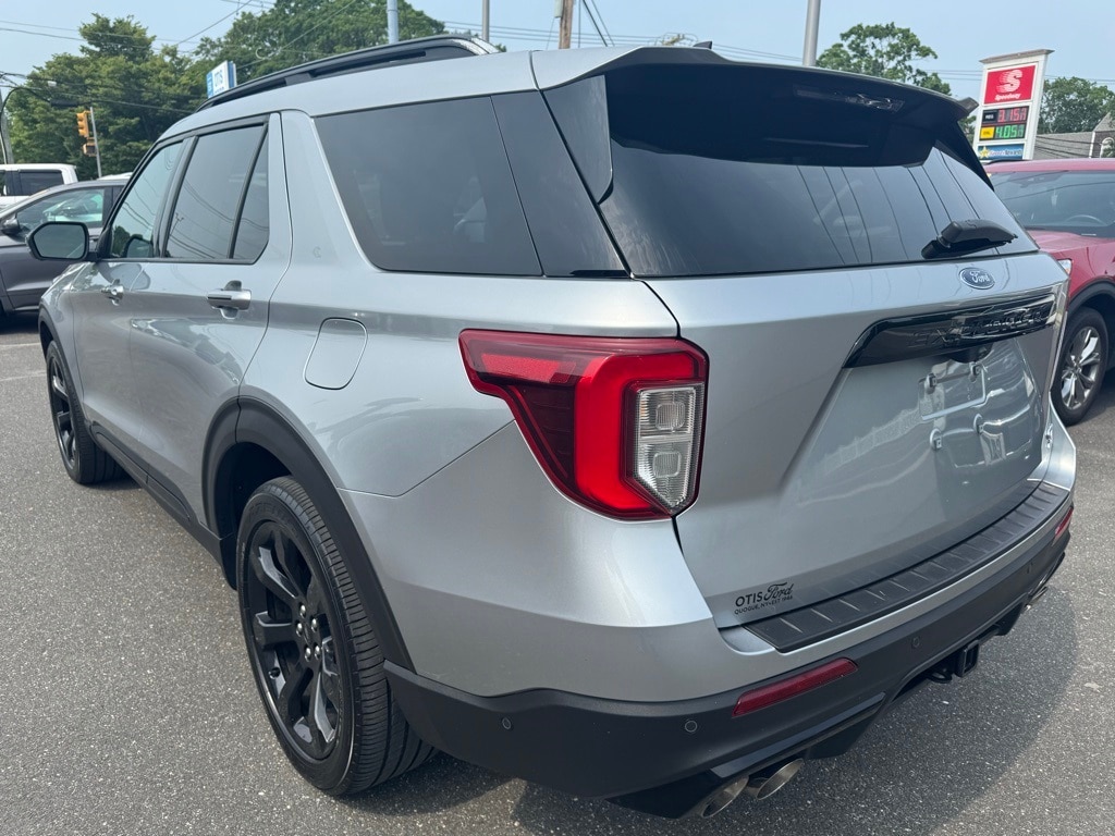 Certified 2021 Ford Explorer ST with VIN 1FM5K8GC5MGA01202 for sale in Quogue, NY