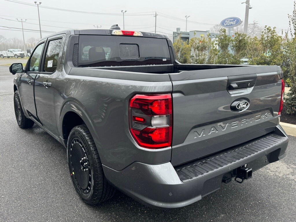 2025 Ford Maverick photo 4