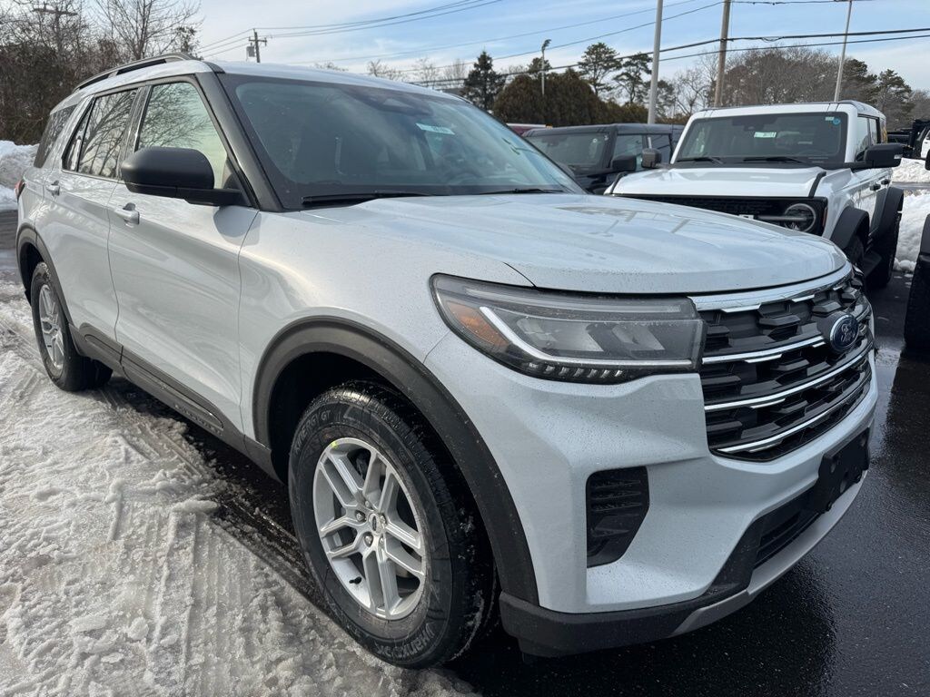 New 2026 Ford Explorer Active SUV