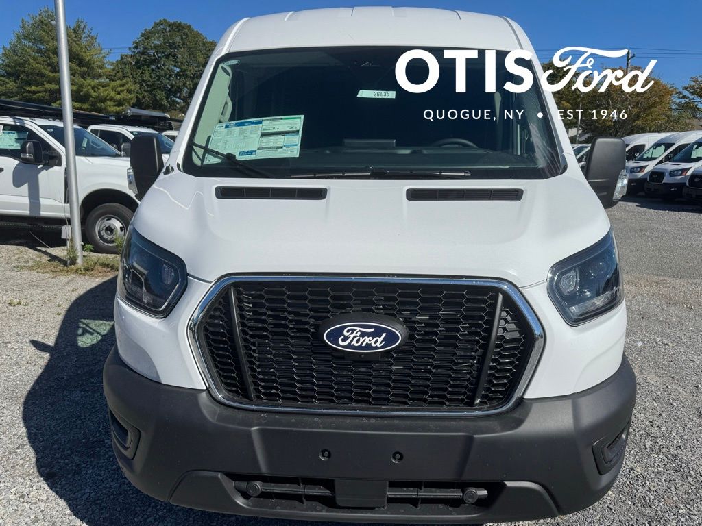 2026 Ford Transit Van Base