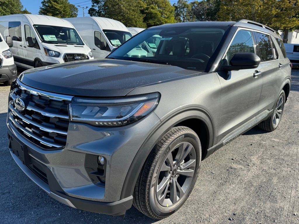 New 2025 Ford Explorer Active SUV
